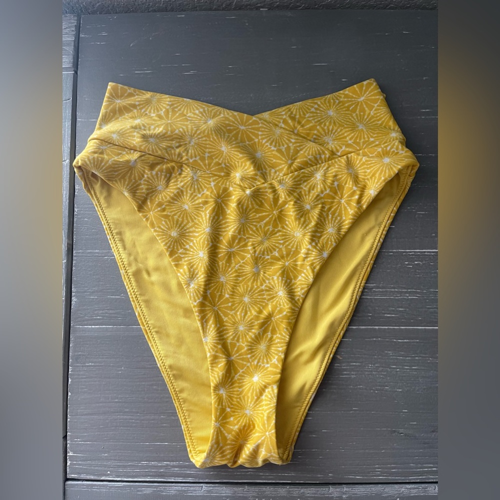 AERIE | Crossover high cut cheeky bikini bottom size small yellow shock